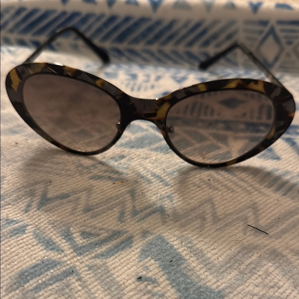 Tortoise Shell Sunglasses - image 1